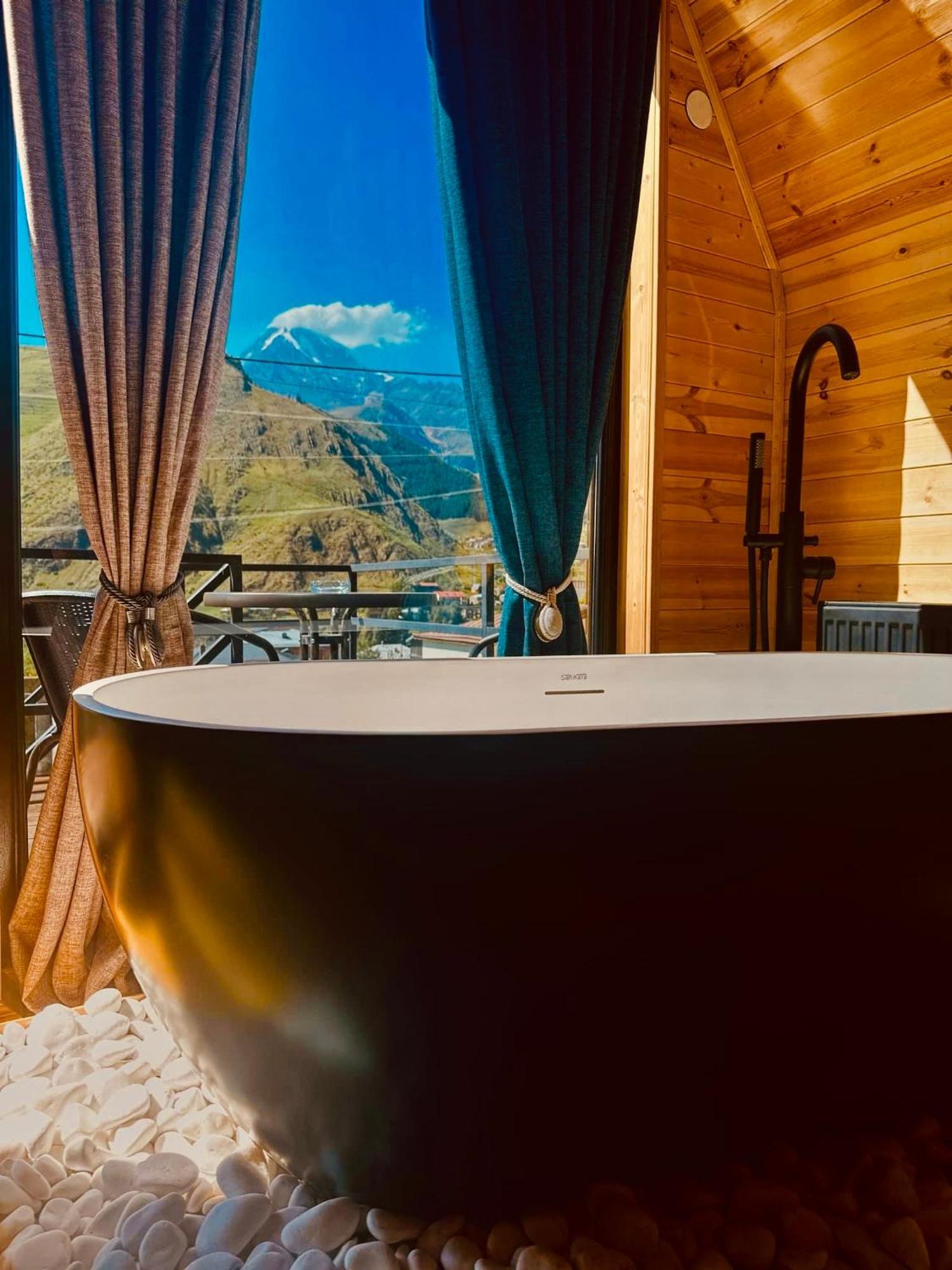 Edelweiss Cottage Kazbegi Dış mekan fotoğraf
