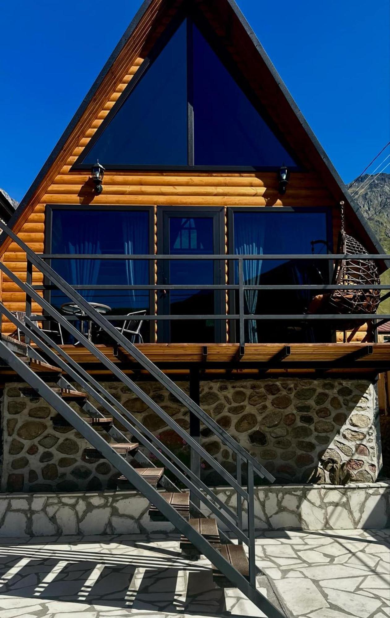 Edelweiss Cottage Kazbegi Dış mekan fotoğraf