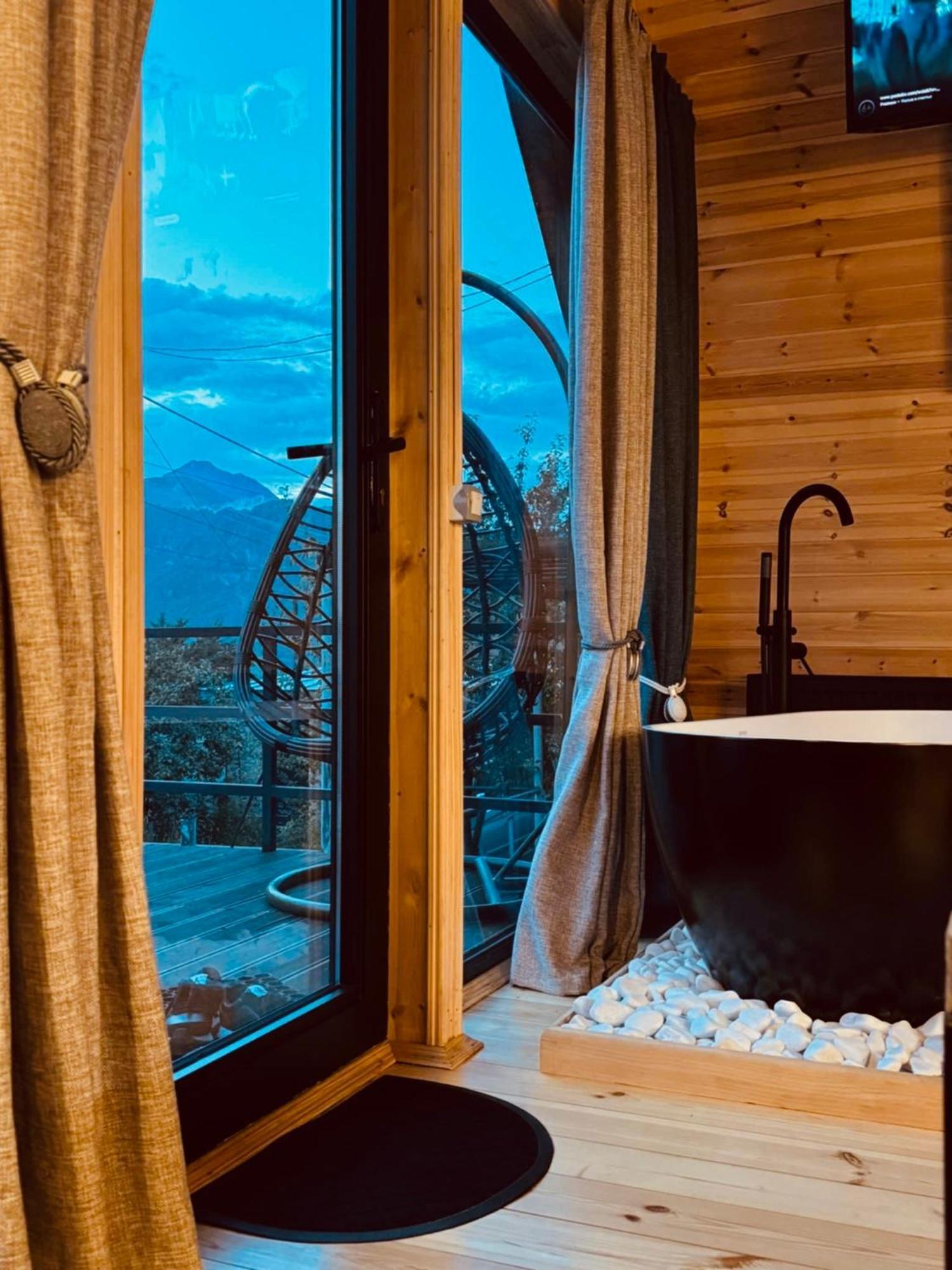 Edelweiss Cottage Kazbegi Dış mekan fotoğraf